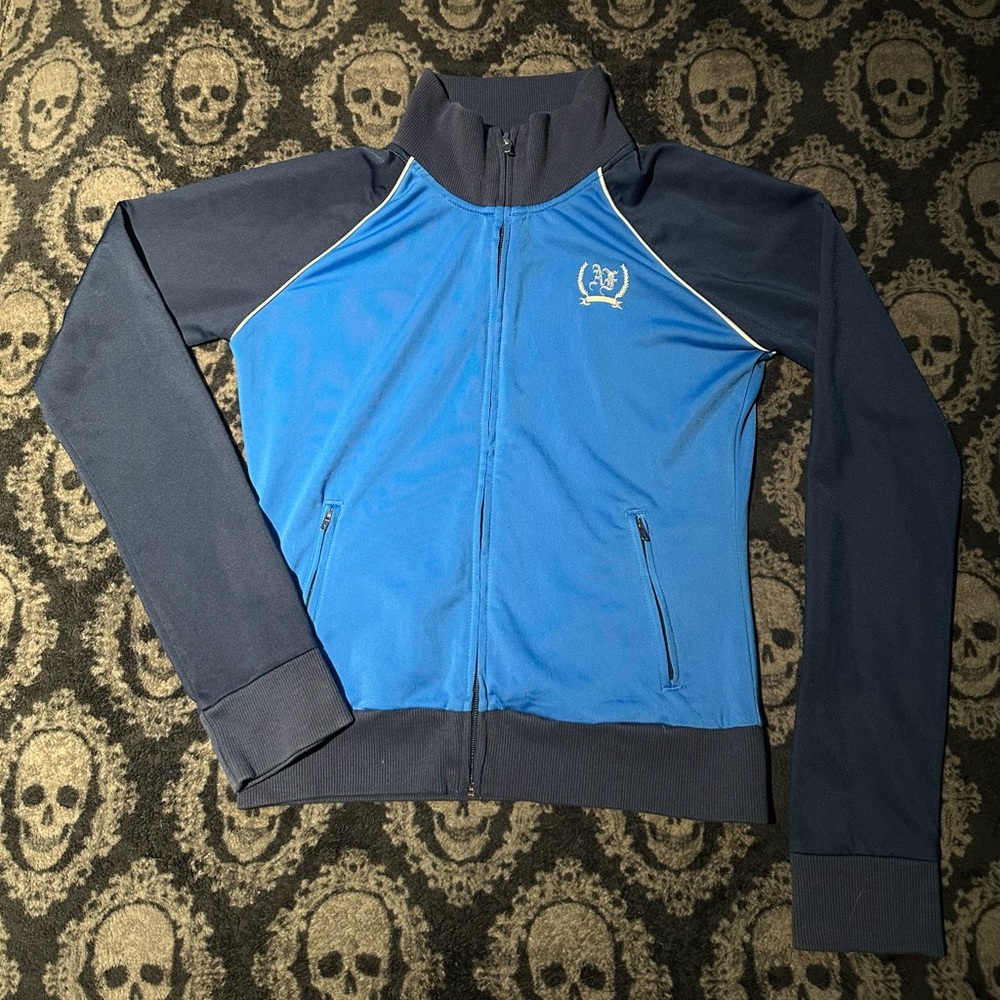 Abercrombie & Fitch Sweater